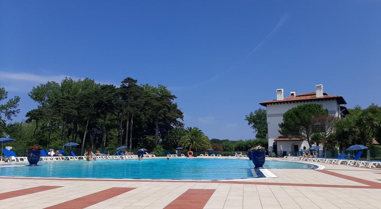 Atlantic Selection - Domaine De Bordaberry - Avec Piscine Et Vue Ocean Apartment Юрюня Екстериор снимка